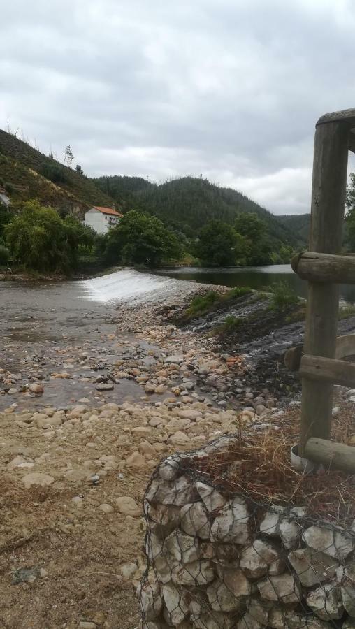 Penzion Terracos Da Beira Segade Exteriér fotografie